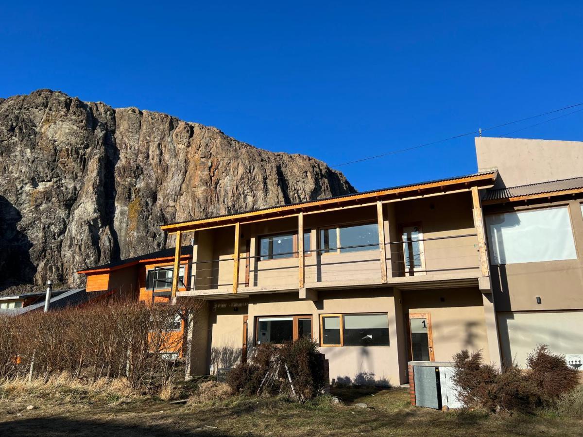 Chalten Mountain Lofts 7 Эль-Чальтен Экстерьер фото