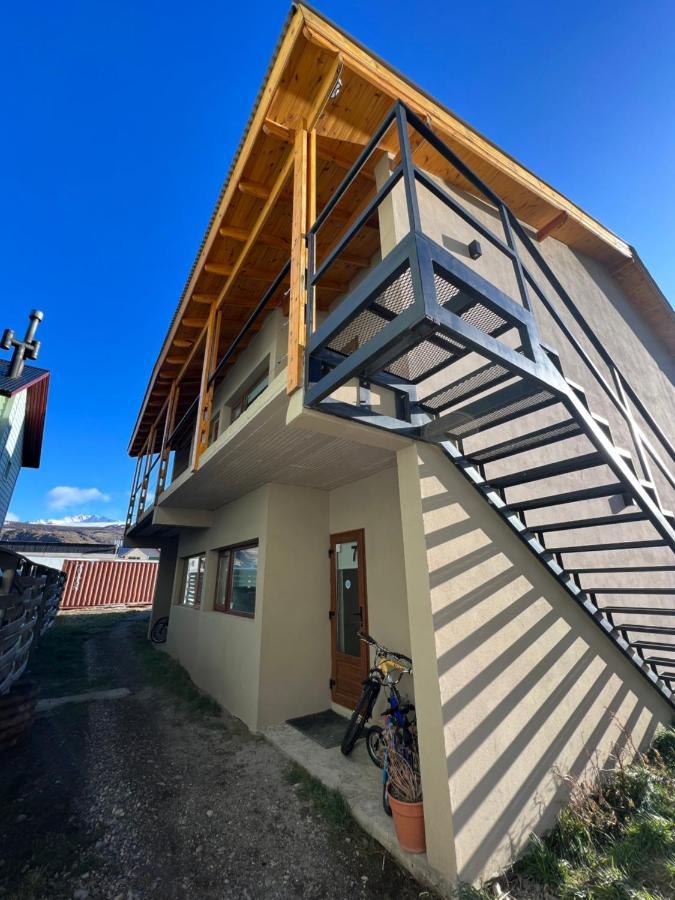 Chalten Mountain Lofts 7 Эль-Чальтен Экстерьер фото